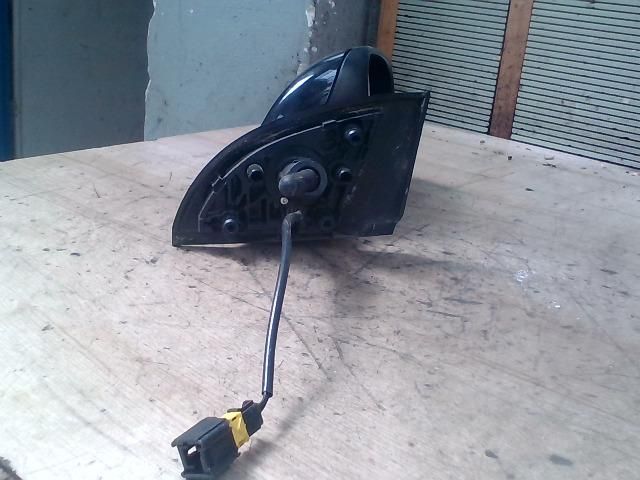 bontott PEUGEOT 307 Jobb Visszapillantó Tükör (Mechanikus)
