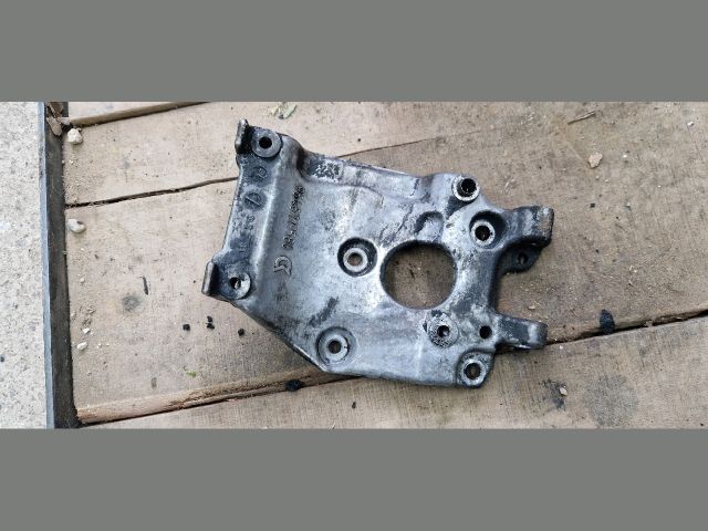 bontott PEUGEOT 307 Klíma Tartó Bak