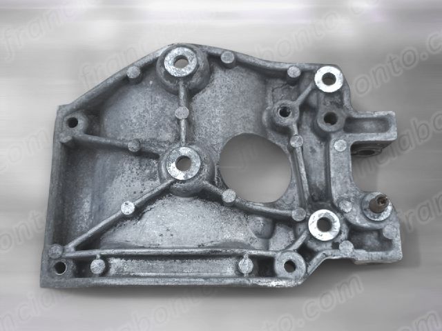 bontott PEUGEOT 307 Klímakompresszor Tartó Bak