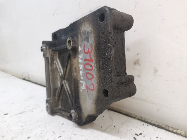 bontott PEUGEOT 307 Klímakompresszor Tartó Bak