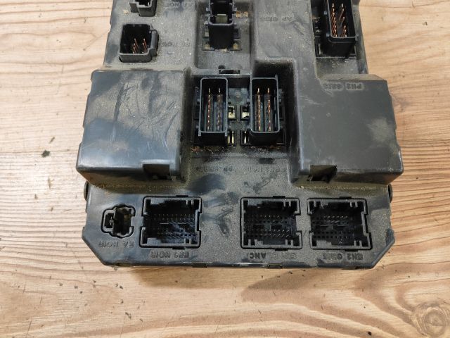 bontott PEUGEOT 307 Komfort Elektronika