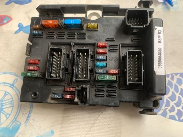 bontott PEUGEOT 307 Komfort Elektronika