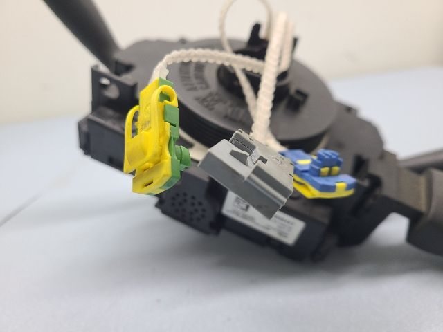 bontott PEUGEOT 307 Komplett Kormánykapcsoló (Bajuszkapcsoló)