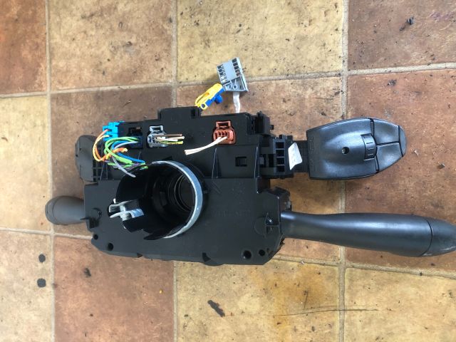 bontott PEUGEOT 307 Komplett Kormánykapcsoló (Bajuszkapcsoló)