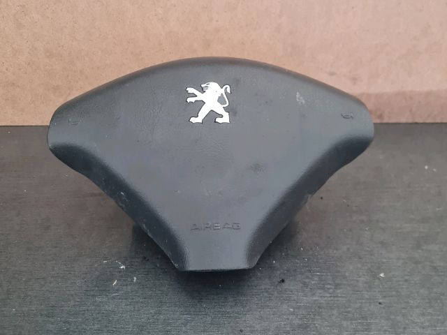 bontott PEUGEOT 307 Kormánylégzsák