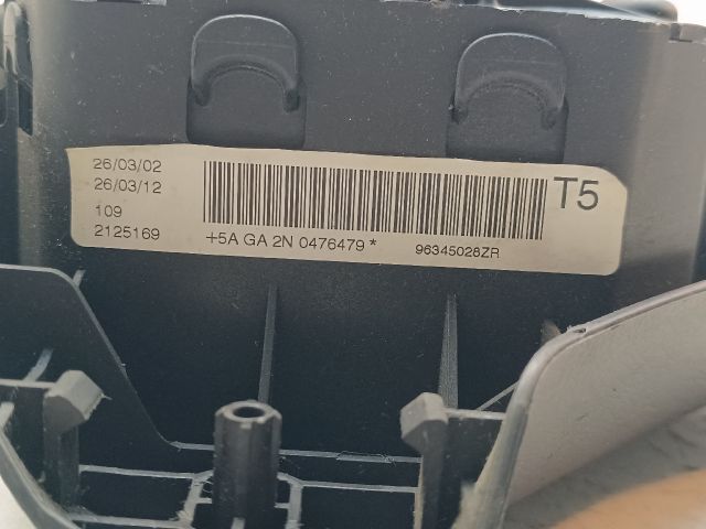 bontott PEUGEOT 307 Kormánylégzsák