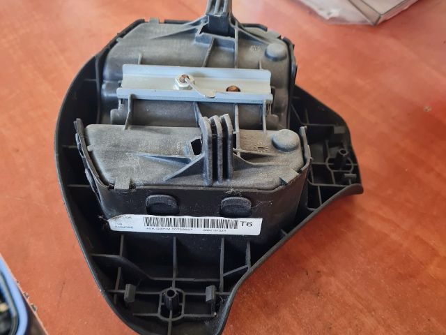 bontott PEUGEOT 307 Kormánylégzsák