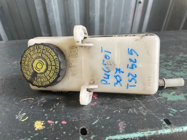 bontott PEUGEOT 307 Kormánylégzsák