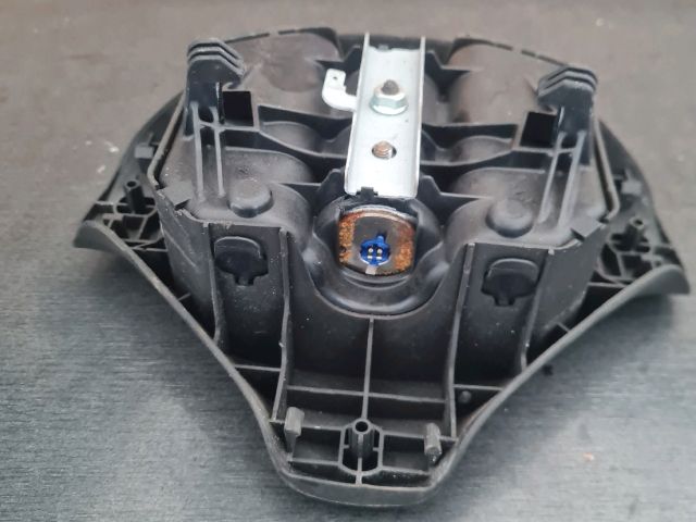 bontott PEUGEOT 307 Kormánylégzsák