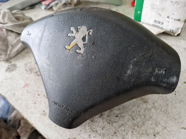 bontott PEUGEOT 307 Kormánylégzsák