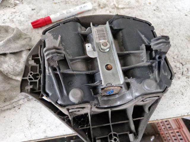 bontott PEUGEOT 307 Kormánylégzsák