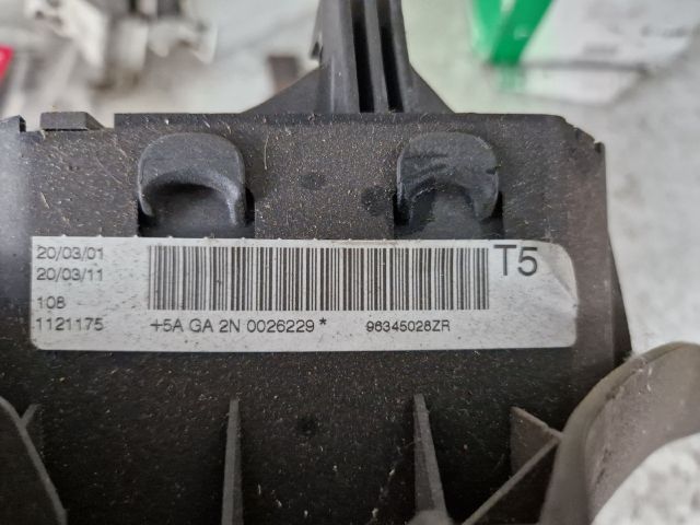 bontott PEUGEOT 307 Kormánylégzsák