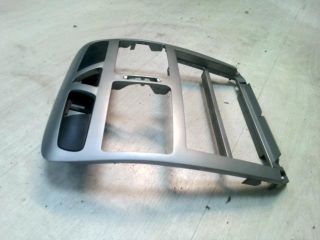 bontott PEUGEOT 307 Középkonzol Keret