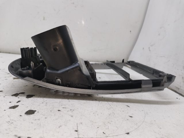 bontott PEUGEOT 307 Középkonzol Keret