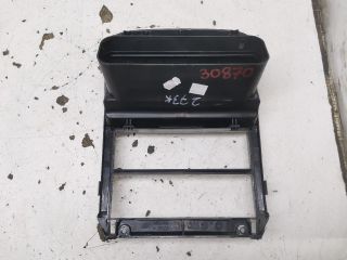 bontott PEUGEOT 307 Középkonzol Keret