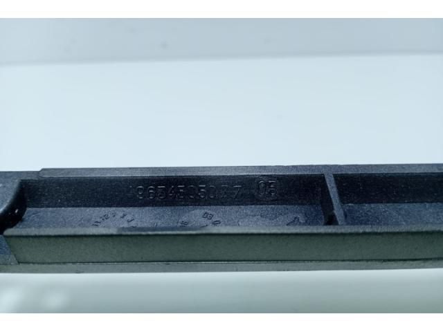 bontott PEUGEOT 307 Középső Műszerfal Díszléc