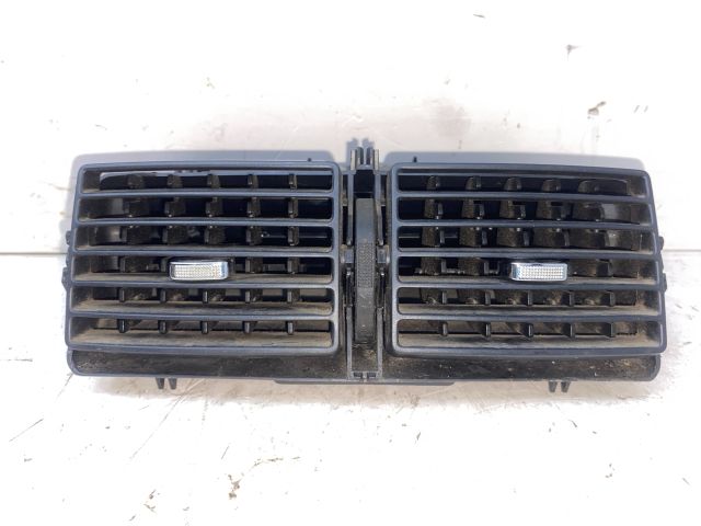 bontott PEUGEOT 307 Középső Szellőző