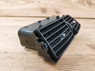 bontott PEUGEOT 307 Középső Szellőző