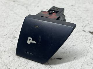 bontott PEUGEOT 307 Központizár Kapcsoló