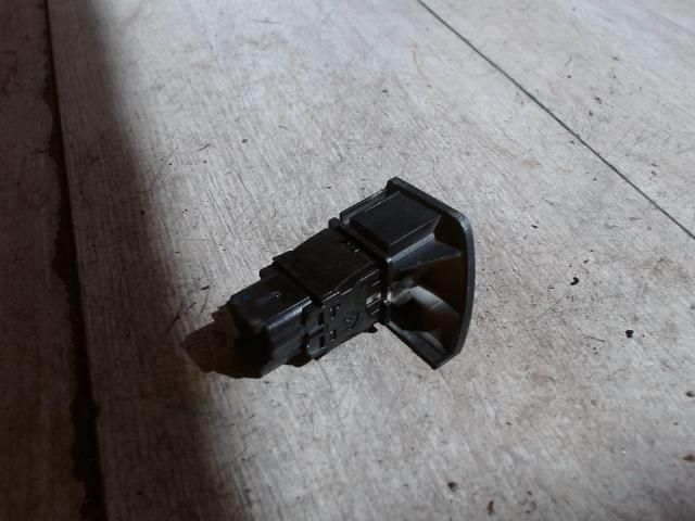 bontott PEUGEOT 307 Központizár Kapcsoló