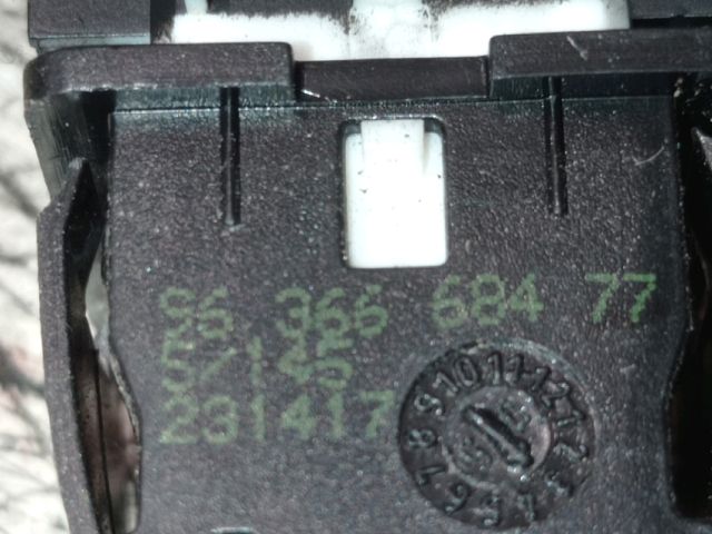 bontott PEUGEOT 307 Központizár Kapcsoló