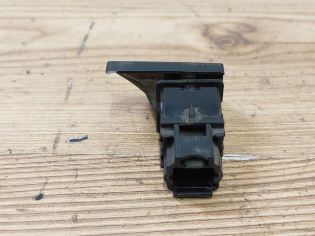 bontott PEUGEOT 307 Központizár Kapcsoló