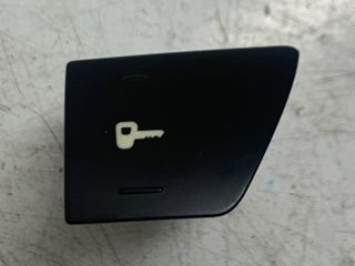 bontott PEUGEOT 307 Központizár Kapcsoló