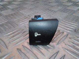 bontott PEUGEOT 307 Központizár Kapcsoló