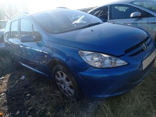 bontott PEUGEOT 307 Levélrács Tartó