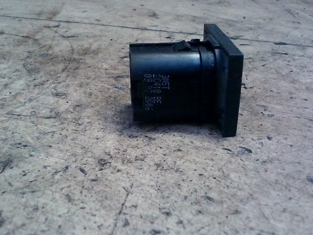 bontott PEUGEOT 307 Menetstabilizátor Kapcsoló