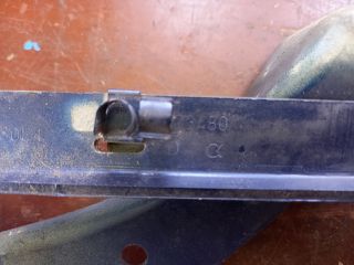 bontott PEUGEOT 307 Motorháztető Jobb Zsanér