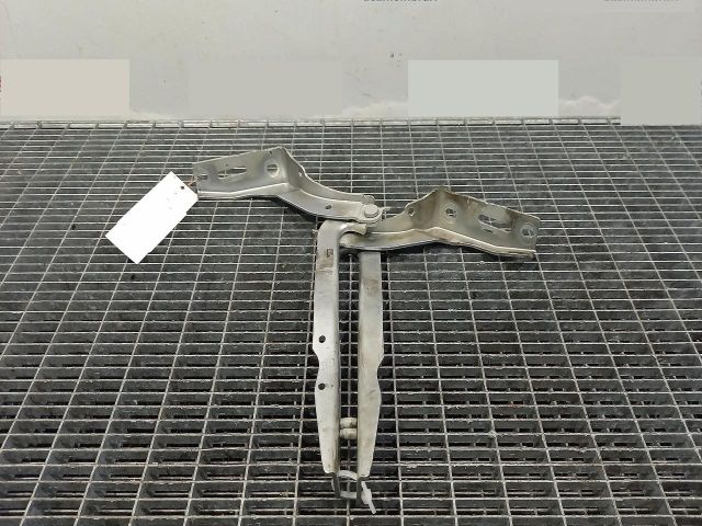 bontott PEUGEOT 307 Motorháztető Zsanér Pár