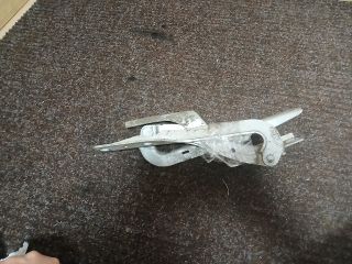 bontott PEUGEOT 307 Motorháztető Zsanér Pár