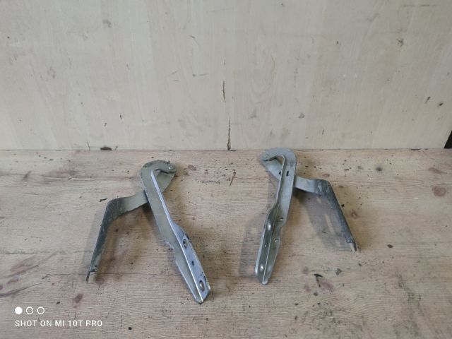 bontott PEUGEOT 307 Motorháztető Zsanér Pár