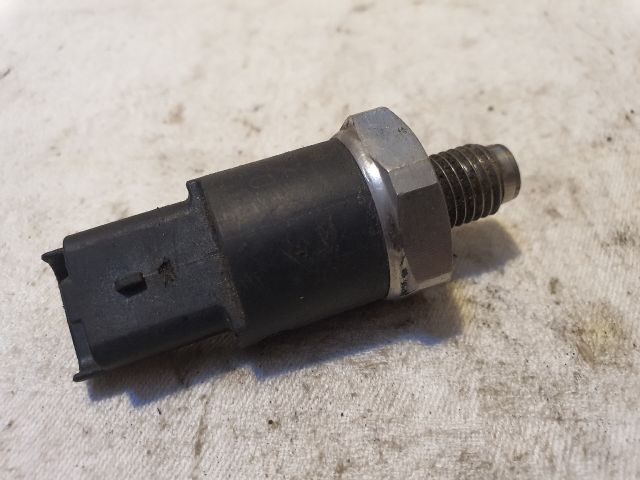 bontott PEUGEOT 307 Nyomásszabályzó Szelep