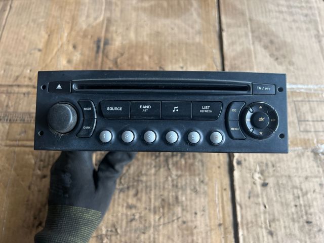 bontott PEUGEOT 307 Rádió / CD