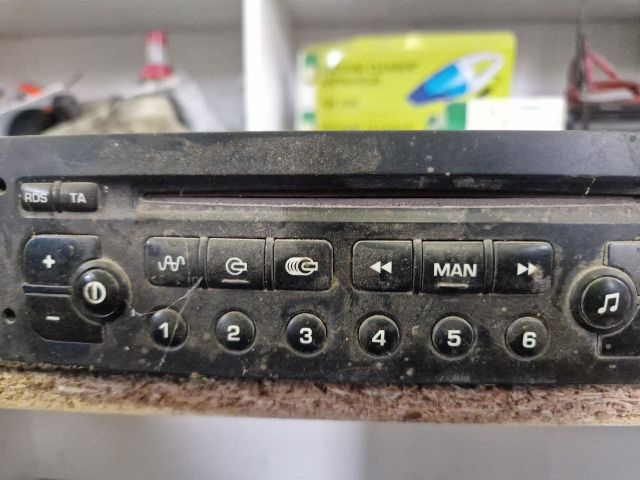 bontott PEUGEOT 307 Rádió / CD