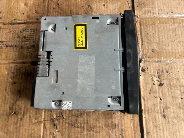 bontott PEUGEOT 307 Rádió / CD