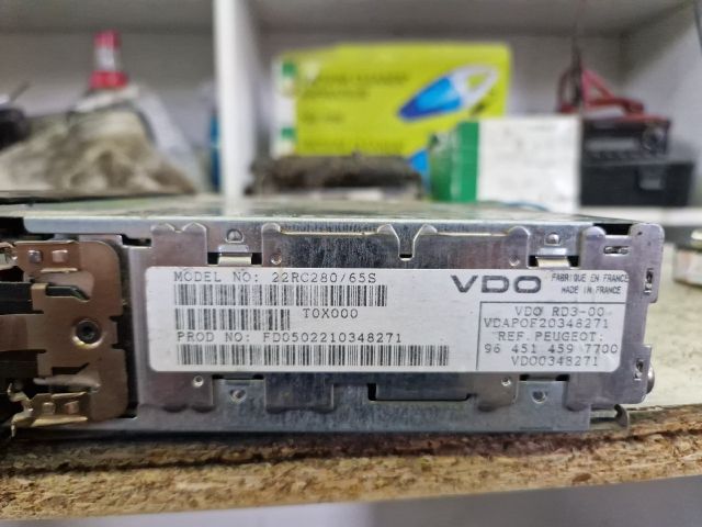 bontott PEUGEOT 307 Rádió / CD