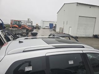 bontott PEUGEOT 307 Tetősín Pár