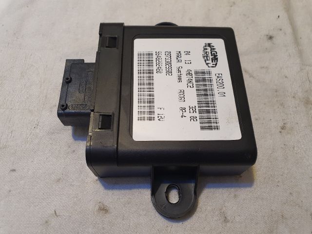 bontott PEUGEOT 307 Üzemanyag Befecskendező Vezérlő