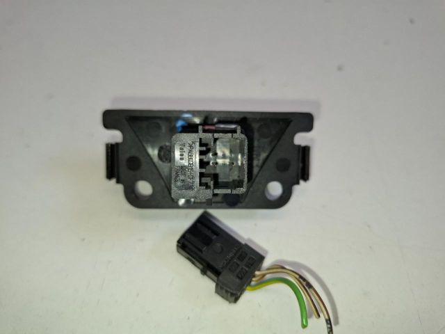 bontott PEUGEOT 307 Vészvillogó Kapcsoló