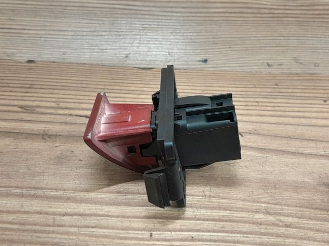 bontott PEUGEOT 307 Vészvillogó Kapcsoló