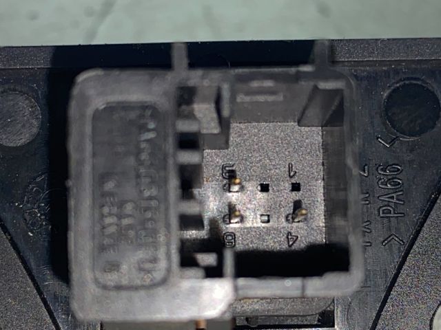 bontott PEUGEOT 307 Vészvillogó Kapcsoló