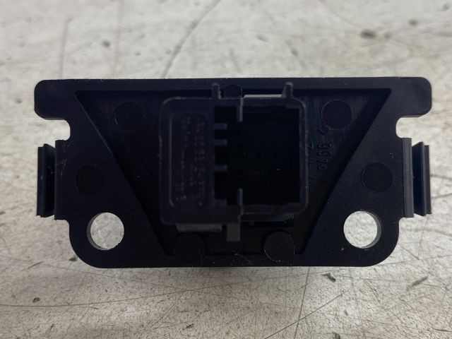 bontott PEUGEOT 307 Vészvillogó Kapcsoló