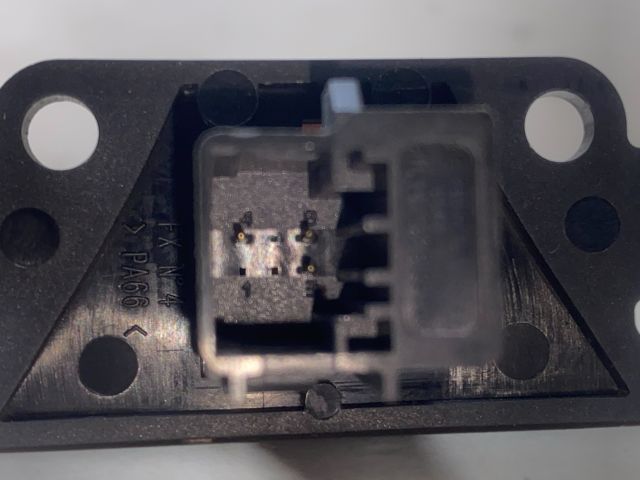 bontott PEUGEOT 307 Vészvillogó Kapcsoló