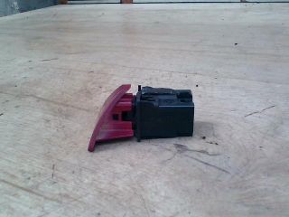 bontott PEUGEOT 307 Vészvillogó Kapcsoló