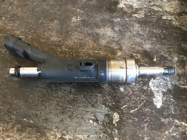 bontott PEUGEOT 308 Porlasztó (1 db)