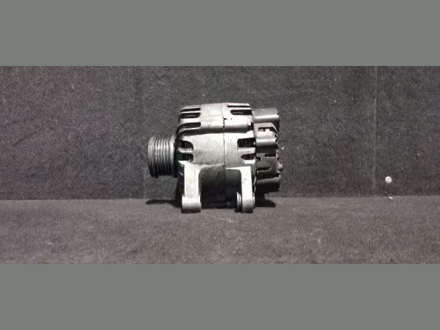 bontott PEUGEOT 308 Generátor