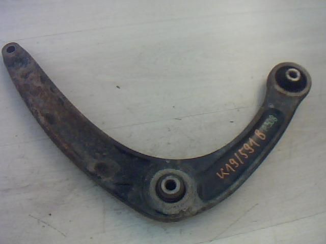 bontott PEUGEOT 308 Bal első Lengőkar